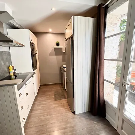 Holiday home Casa Royal: Direct Cité View With Nearby Free Parking