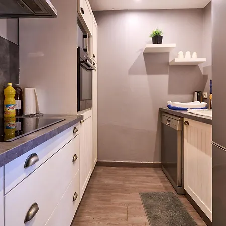 Casa Royal: Direct Cité View With Nearby Free Parking Holiday home *