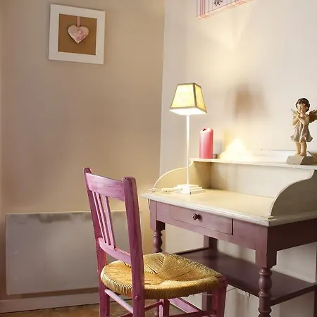 Casa Royal: Direct Cité View With Nearby Free Parking Carcassonne