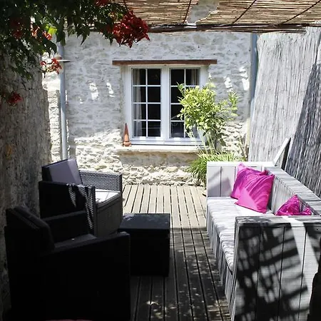 Casa Royal: Direct Cité View With Nearby Free Parking Holiday home *